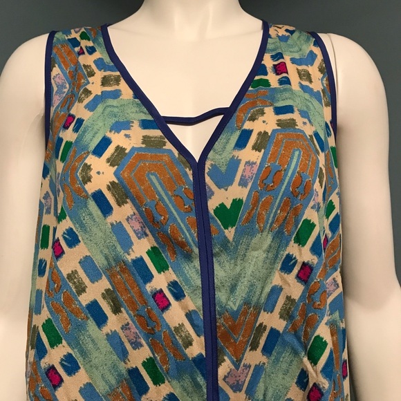 Multi colored tribal tank - Picture 5 of 8